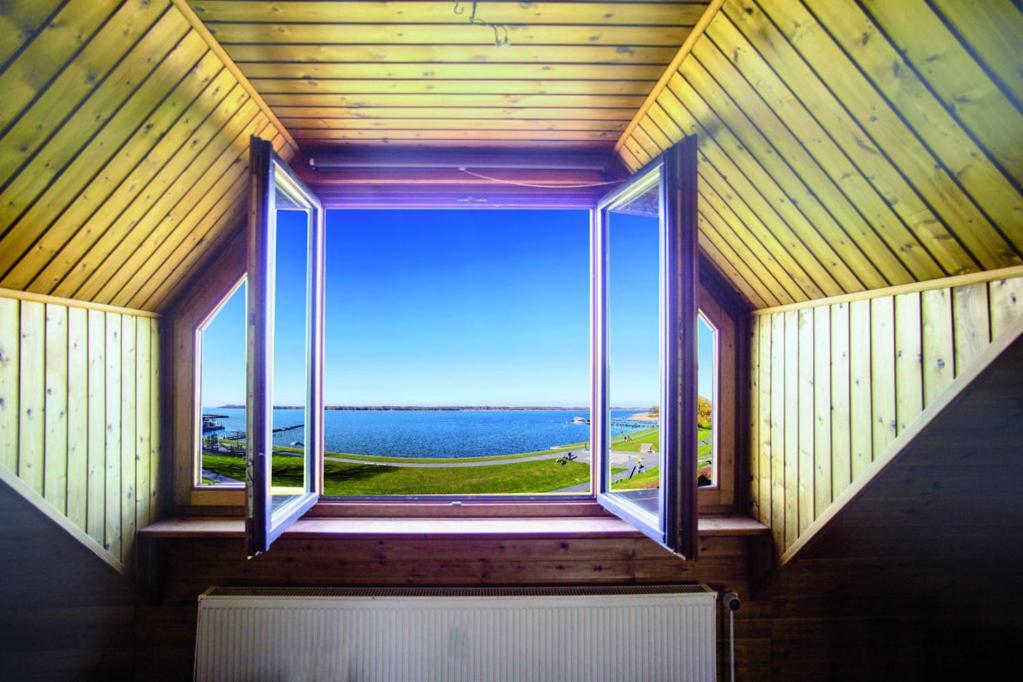 リーブニッツ・ダムガルテンBlick Auf Den Boddenアパートメント エクステリア 写真